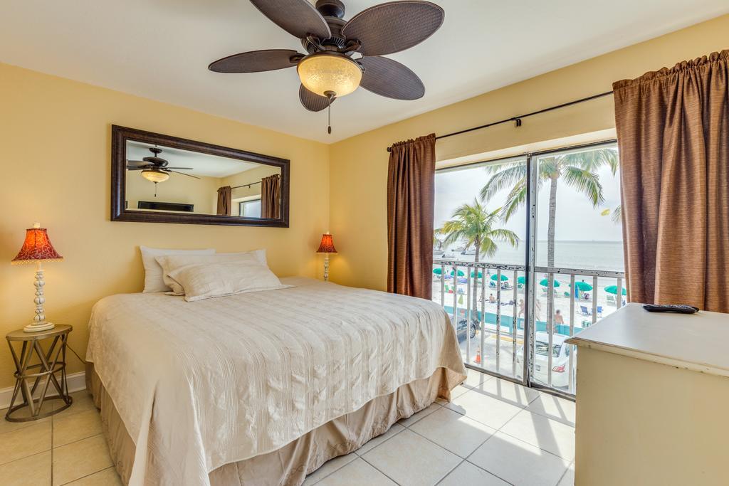 Pierview Hotel And Suites Fort Myers Beach Exterior foto