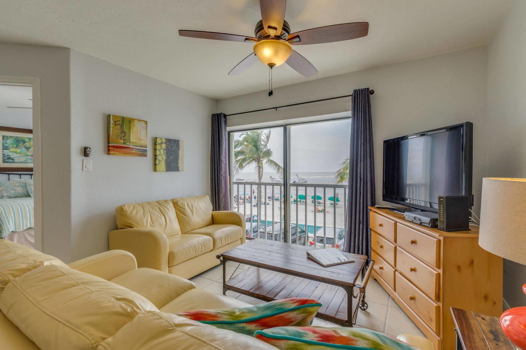 Pierview Hotel And Suites Fort Myers Beach Exterior foto