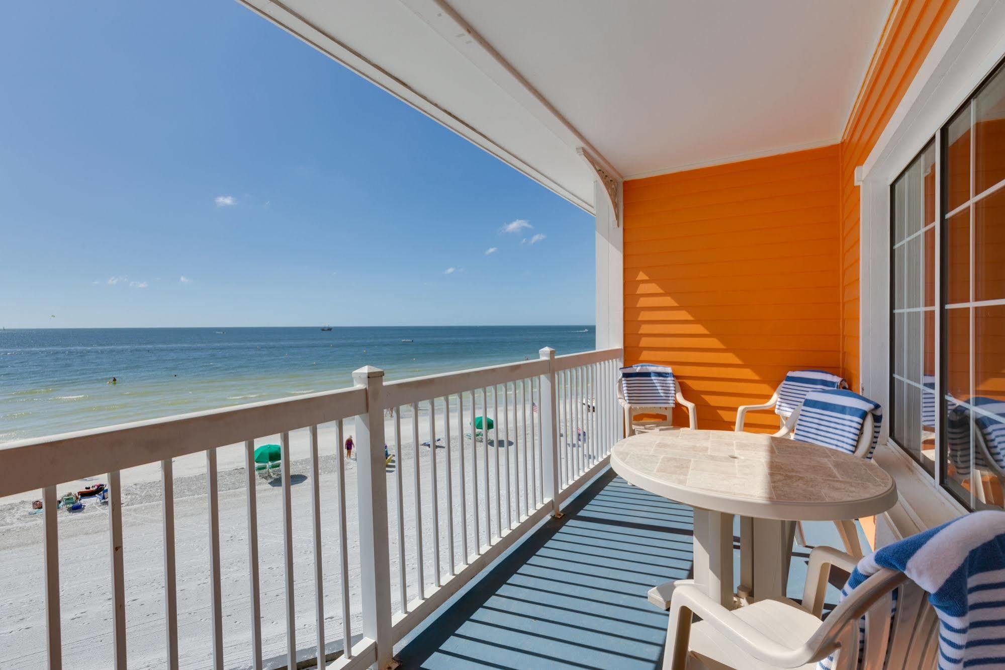 Pierview Hotel And Suites Fort Myers Beach Exterior foto