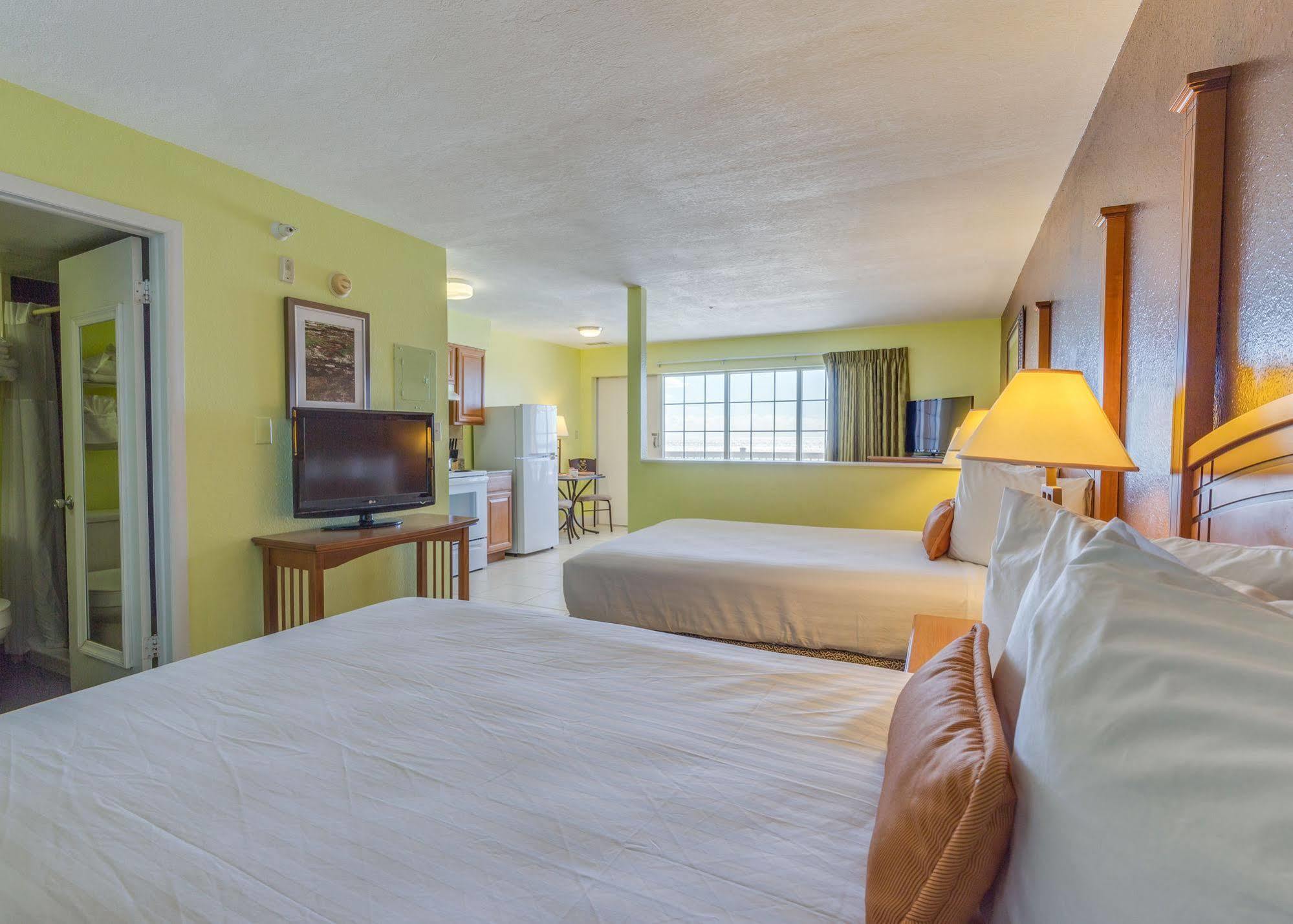 Pierview Hotel And Suites Fort Myers Beach Exterior foto